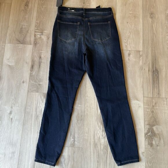 NWT Fashion Nova High Rise Skinny Jeans Size 11 - Picture 2 of 8